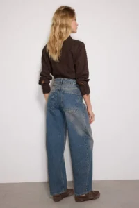 TRENDYOLMİLLA Dark Blue Soluk Efektli Vintage Low Waist skater Baggy jeans - Image 4