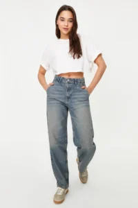 TRENDYOLMİLLA Dark Blue Soluk Efektli Vintage Low Waist skater Baggy jeans - Image 6
