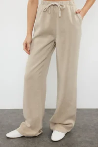 TRENDYOLMİLLA Beige More Sustainable 100% Tencel™ Elastic Waist High Waist jeans - Image 4