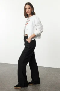 TRENDYOLMİLLA More Sustainable Black 100% Tencel™ Elastic Waist High Waist jeans - Image 2