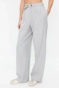 TRENDYOLMİLLA Gray Straight/Plain Cut Belt Detailed Weaving Pants - Image 4