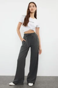 TRENDYOLMİLLA Anthracite Wide Leg Flexible Knitting Pants - Image 2
