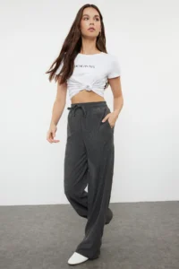 TRENDYOLMİLLA Anthracite Wide Leg Flexible Knitting Pants - Image 3