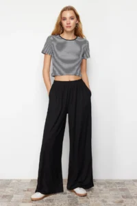 TRENDYOLMİLLA Black Wide Leg Ribbed Flexible Knitting Pants - Image 2