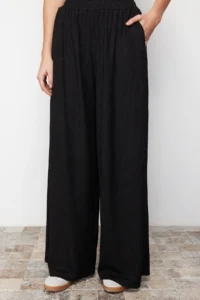 TRENDYOLMİLLA Black Wide Leg Ribbed Flexible Knitting Pants - Image 4