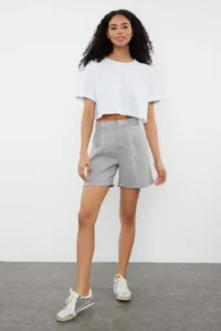 TRENDYOLMiLLA Gray 100% Tencel™ pleated denim Shorts
