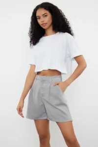 TRENDYOLMiLLA Gray 100% Tencel™ pleated denim Shorts - Image 3