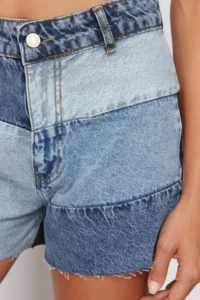 TRENDYOLMiLLA Mavi Color Bloklu denim Shorts - Image 5