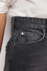 TRENDYOLMiLLA Black Front buttoned High Waist denim Shorts - Image 5