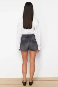 TRENDYOLMiLLA Black Front buttoned High Waist denim Shorts - Image 6