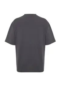 TRENDYOLMİLLA Anthracite 100% Cotton Printed Oversized/Wide Pattern Crew Neck Knitting T-Shirt - Image 8