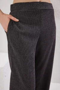 TRENDYOLMİLLA Anthracite Double breasted Kapama Wideleg/Wide Leg Knitting Top and Bottom Set - Image 3