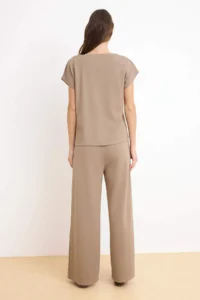 TRENDYOLMİLLA Mink V-neck Oversized/Wide Pattern Knitting Top and Bottom Set - Image 4