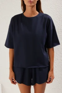 TRENDYOLMİLLA Navy Blue Oversized/Wide Pattern Thin Flexible Shorts T sihrt Knitting Top and Bottom Set - Image 3