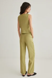 TRENDYOLMİLLA Yağ Green Soft Touch Regular Vest Wide Leg Pants Weaving Bottom - Top Set - Image 5