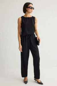 TRENDYOLMİLLA Black Sleeveless Blouse And Elastic Waist Wide Leg/Wide Leg Pants Weaving Top and Bottom Set - Image 3