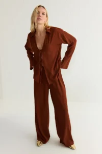 TRENDYOLMİLLA Brick Rejection Oversized Front tied up Blouse And Wide Leg Pants Weaving Top and Bottom Set