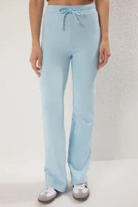 TRENDYOLMİLLA Light Blue Fitted Flexible Knitting Top and Bottom Set - Image 3