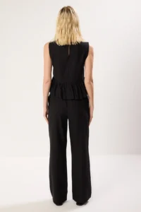 TRENDYOLMİLLA Black linen look Crew Neck Blouse and Pants Weaving Top and Bottom Set - Image 5