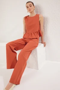 TRENDYOLMİLLA Brick Rejection Crew Neck Ruffle Detailed Blouse and Pants Weaving Bottom - Top Set - Image 2