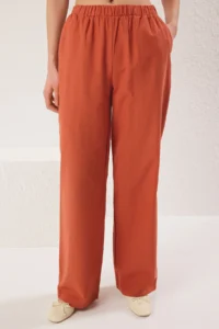 TRENDYOLMİLLA Brick Rejection Crew Neck Ruffle Detailed Blouse and Pants Weaving Bottom - Top Set - Image 4