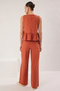 TRENDYOLMİLLA Brick Rejection Crew Neck Ruffle Detailed Blouse and Pants Weaving Bottom - Top Set - Image 5