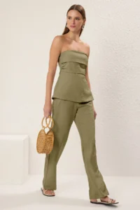 TRENDYOLMİLLA Khaki linen look Strapless Blouse and Pants Weaving Top and Bottom Set - Image 3