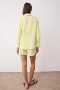 TRENDYOLMİLLA Yellow Kendinden Striped Weaving Shirt Shorts Top and Bottom Set - Image 4