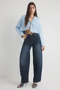 TRENDYOLMİLLA Light Blue Binding Detailed Lined Crop Weaving Blazer Jacket - Image 2