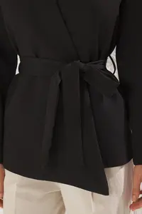 TRENDYOLMİLLA Black Double breasted Binding Detailed Weaving Blazer Jacket - Image 3