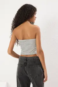 TRENDYOLMİLLA Black-White 2 Sets Paket Fitted Flexible Knitting Crop Bustier - Image 4