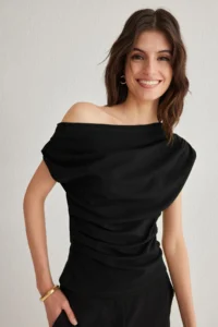 TRENDYOLMİLLA Black Ruffle/Drape Detailed Flowy Asymmetric Collar Knitting Blouse