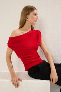 TRENDYOLMİLLA Rejection Gathering/Drape Detailed Flowy Asymmetric Collar Knitting Blouse - Image 2