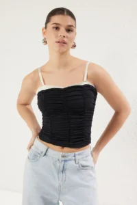 TRENDYOLMİLLA Black Lace Detailed Draped Color Block Fitted Knitting Blouse
