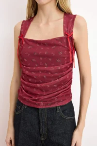 TRENDYOLMİLLA Burgundy Floral Printed Lined Printed Tulle Fitted Crop Bow Detailed Knitting Blouse - Image 3