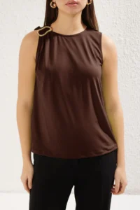 TRENDYOLMİLLA Brown Accessory Detailed Fitted/Vucuda Oturan Flexible  Knitting Blouse - Image 2
