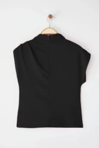 TRENDYOLMİLLA Black Fitted Accessory Detailed Draped Flexible Knitting Blouse - Image 7