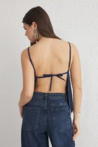 TRENDYOLMİLLA Navy Blue Low-cut back Weaving Blouse - Image 2
