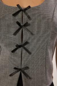 TRENDYOLMİLLA Gray Striped Ribbon Binding Detailed Fitted Square Neck Zero Sleeve Knitting Blouse - Image 4