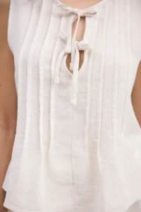 TRENDYOLMİLLA Beige Linen Content Crew Neck ribbed Weaving Blouse - Image 3