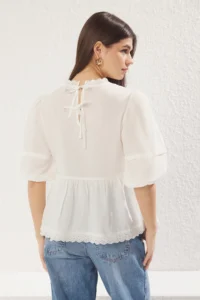 TRENDYOLMİLLA White Cotton embroidery Balloon Sleeve Crew Neck Weaving Blouse - Image 5