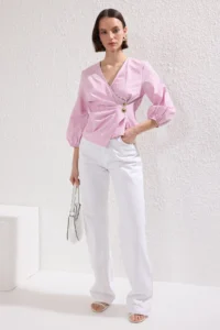 TRENDYOLMİLLA Pink Double breasted Striped Weaving Blouse - Image 2