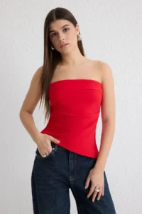 TRENDYOLMİLLA Rejection Strapless Asymmetric Kesim Weaving Blouse - Image 2