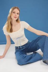 TRENDYOLMİLLA Ecru Premium Yarn / Special Yarn Ribbon Detailed Square Neck Knitwear Blouse - Image 2