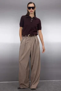 TRENDYOLMİLLA Brown Polo Shirt Collar Premium Yarn / Special Yarn Knitwear Thin Blouse - Image 2