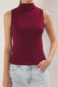 TRENDYOLMİLLA Burgundy Dog collar Zero Sleeve Super Flexible Regular Size Knitting Blouse - Image 4