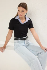 TRENDYOLMİLLA Black Weaving Detailed Regular/Normal Pattern Knitting Blouse