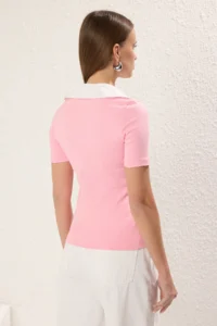 TRENDYOLMİLLA Pink Weaving Detailed Regular/Normal Pattern Knitting Blouse - Image 4