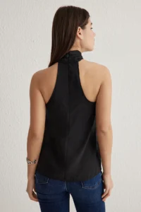 TRENDYOLMİLLA Black Modal Barbell Collar Neck Knotted Weaving Blouse - Image 5