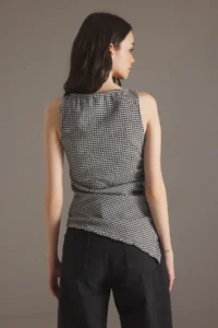 TRENDYOLMİLLA Black Pöti Square Fitted Flexible Knitting Blouse - Image 4